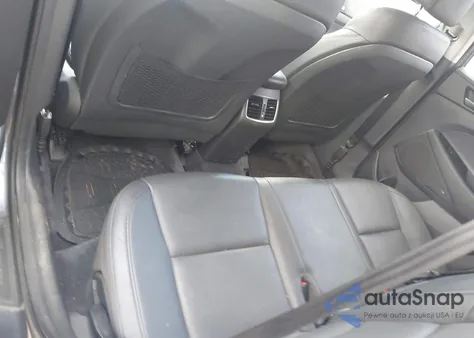 2017 Hyundai Tucson Se Plus z USA, uszkodzony, nr VIN KM8J33A43HU440700